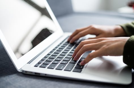 Laptop-documents